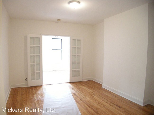 Building Photo - 710-712 9th Ave