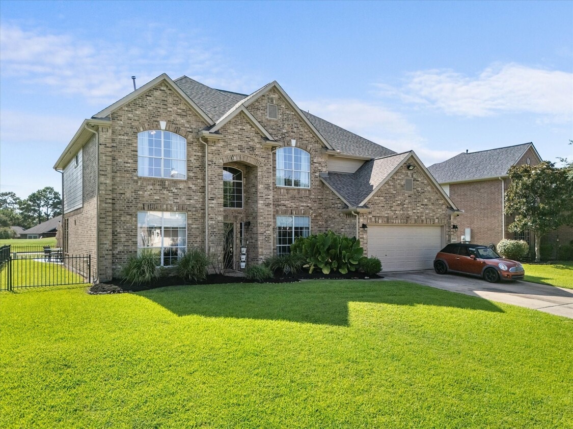 Foto principal - 8719 Silver Lure Dr