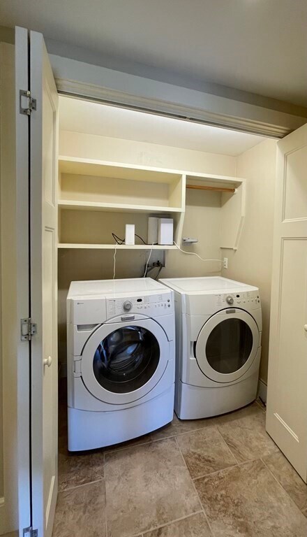 Foto del edificio - 1 Rocky Brook Rd