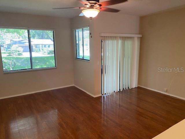 Building Photo - 456 Lakeview Dr