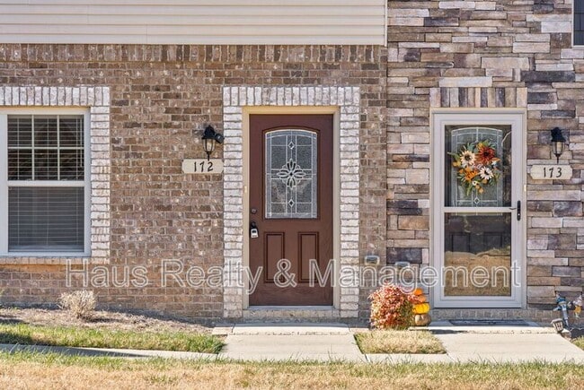 Building Photo - 172 Dundee Dr