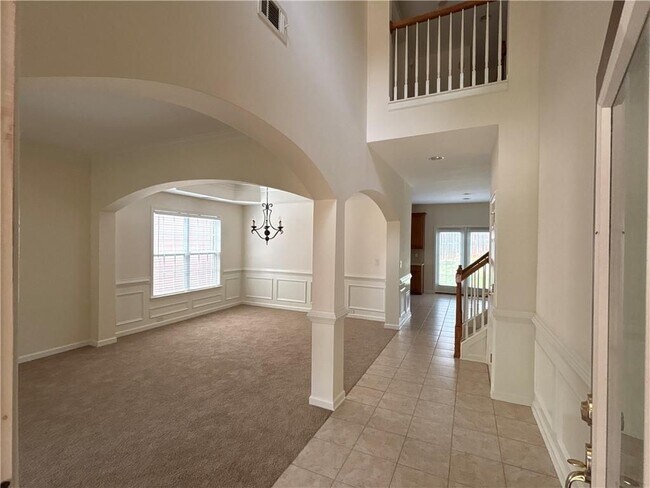 Foto del edificio - 230 Collins View Ct