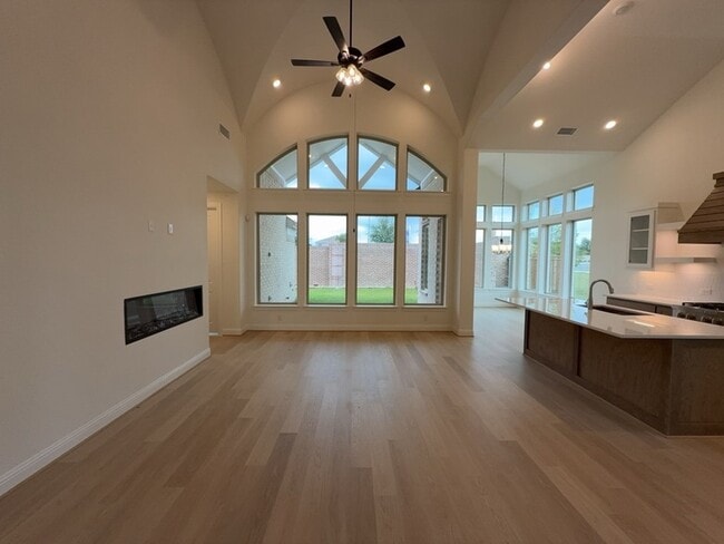 Foto del edificio - 2463 Bussey Dr