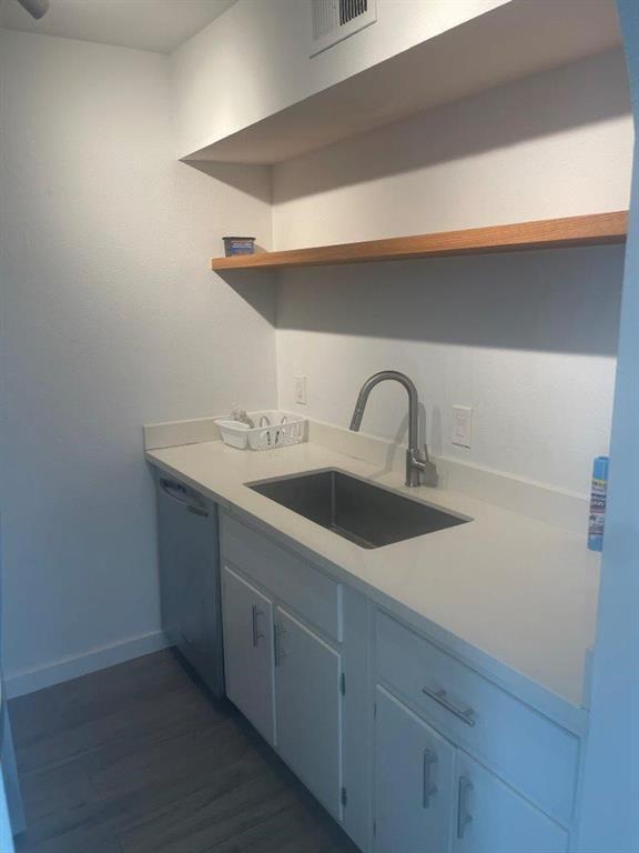 Foto del edificio - 815 Kipling St