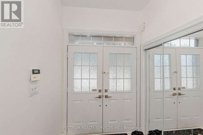 Building Photo - 22 Ungava Bay Rd