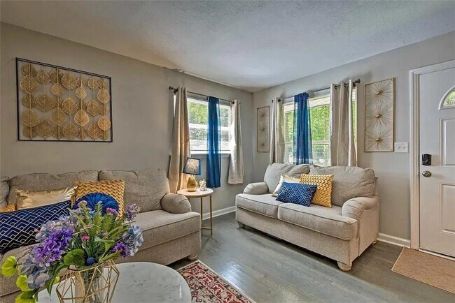 Foto del edificio - 2582 Westchester Dr