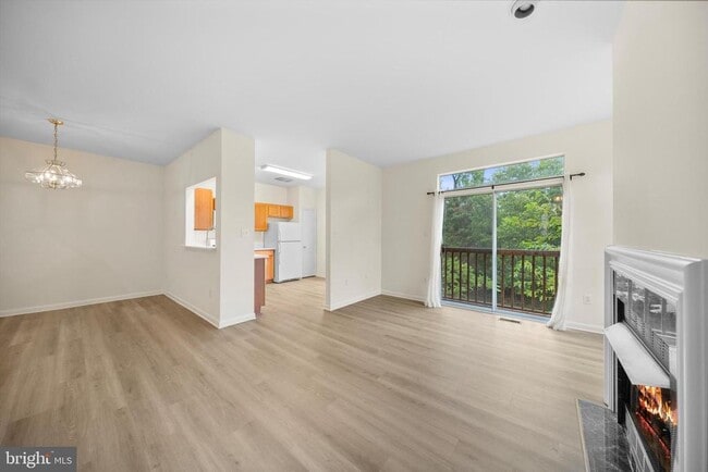 Building Photo - 44226 Mossy Brook Square