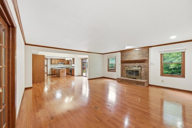Foto del edificio - 7666 Windwood Dr