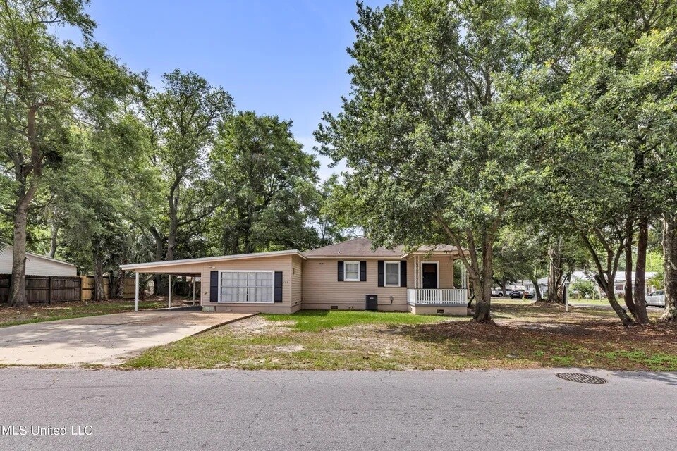 Foto principal - 180 Tulip St