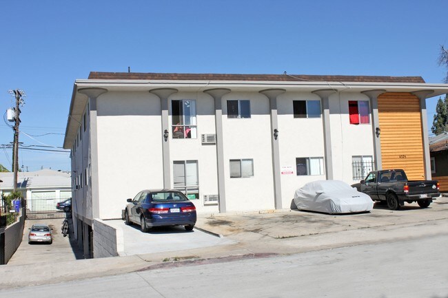Foto del edificio - 4275 48th St