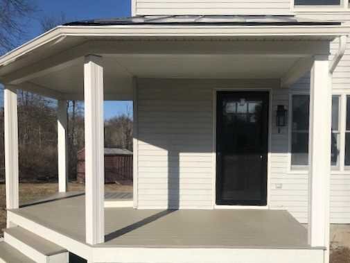 Foto del edificio - 102 Vosburgh Rd