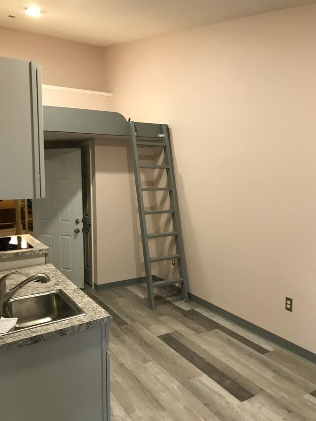 Foto principal - 140 3rd St