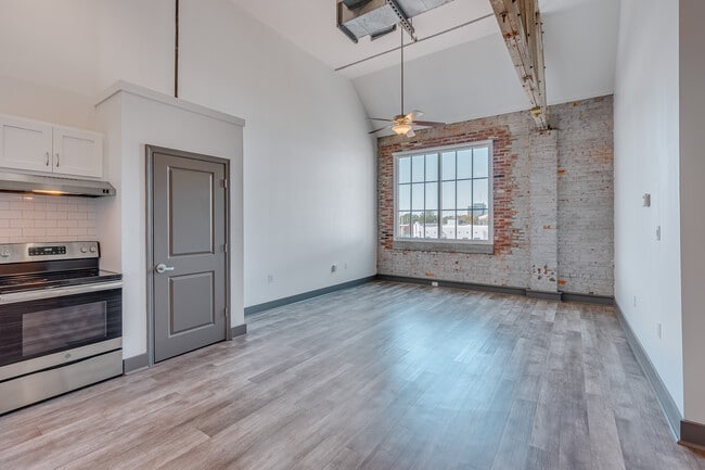 Building Photo - Wheeler Lofts