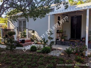 Building Photo - 745 E Poppyfields Dr