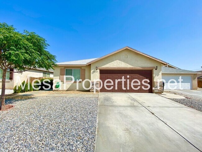 Foto del edificio - 12068 White Oak Ct