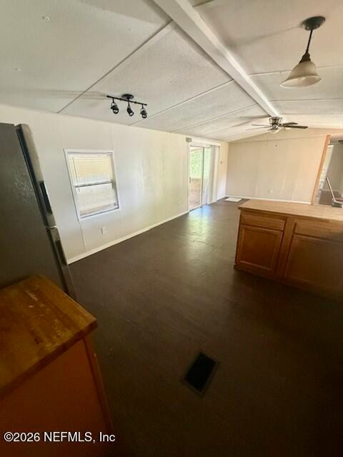 Foto del edificio - 7840 Old Middleburg Rd S