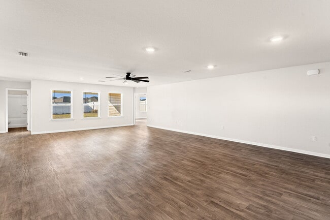 Foto del edificio - 152 Ryder Ln