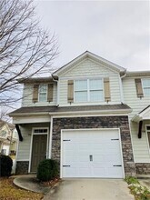 Building Photo - 4340 Park Gate Way