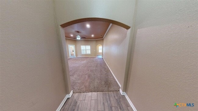 Foto del edificio - 307 Dober St