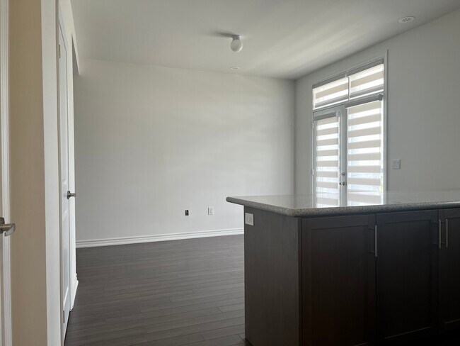 Photo du bâtiment - Looking for Tenants