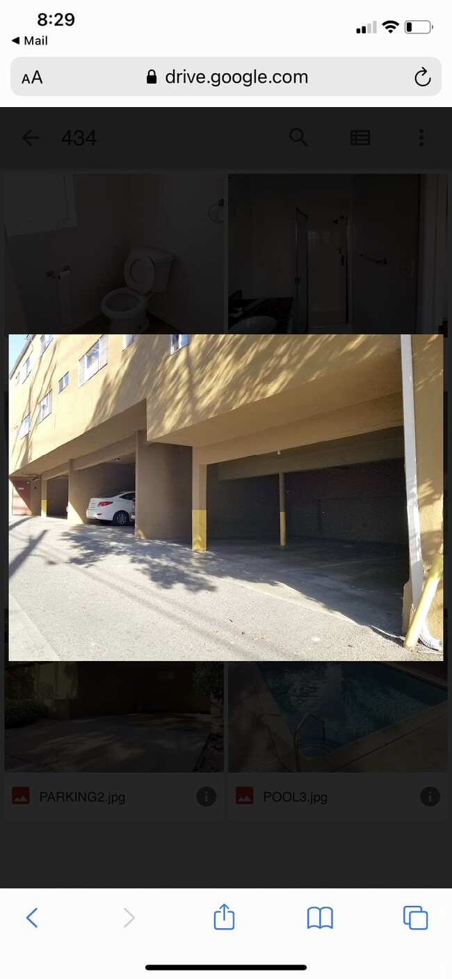 Parking Area - 434 S 6th St