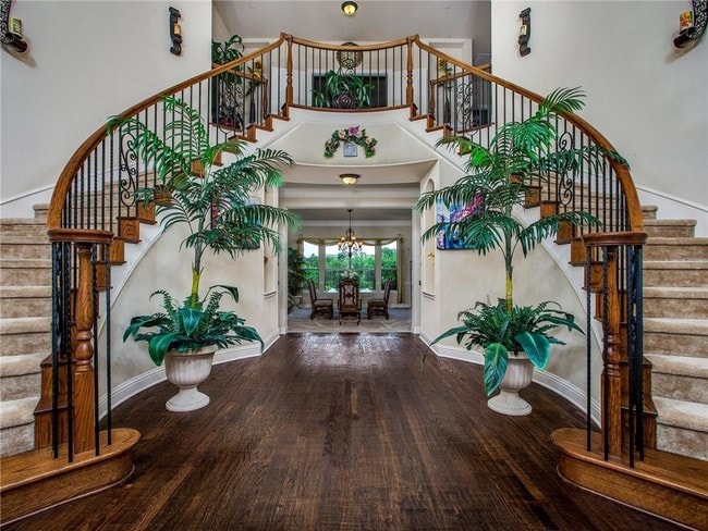 Building Photo - 1241 Yuma Dr