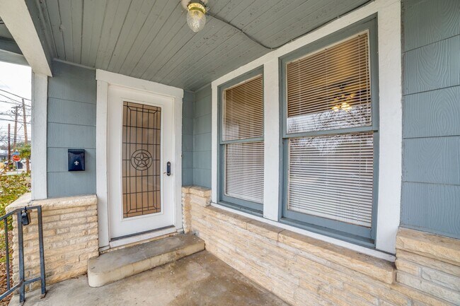 Foto del edificio - 3-BEDROOM HOME NEAR WOODLAWN LAKE, MONTICE...
