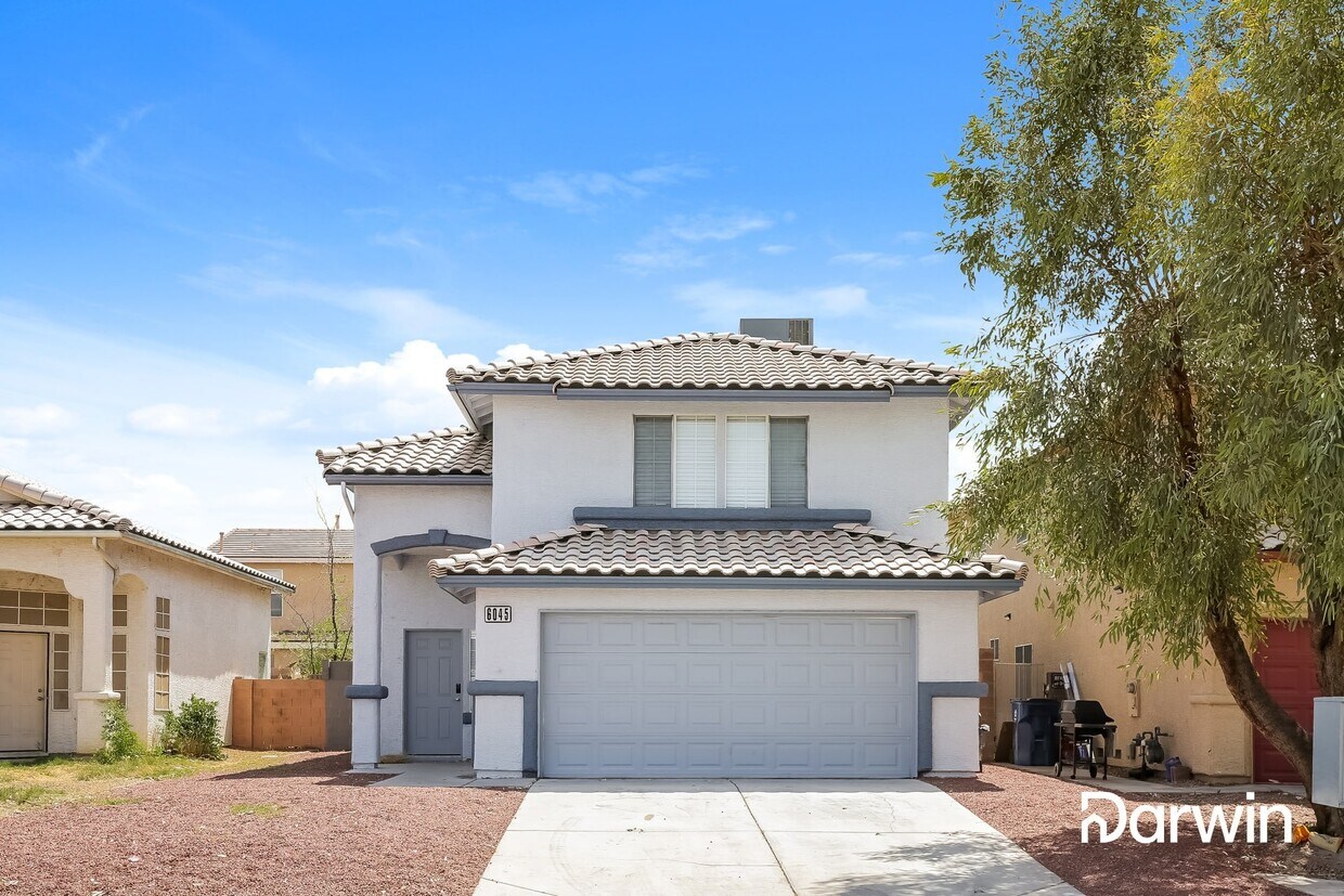 Foto principal - 6045 Peach Orchard Rd