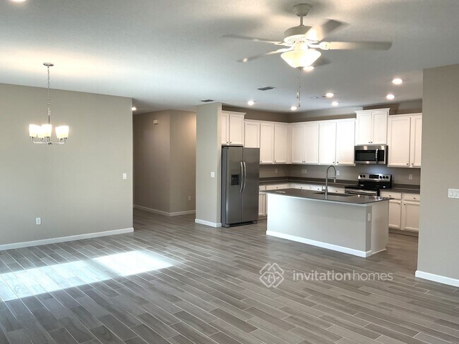 Building Photo - 9968 Lemon Grass Ln