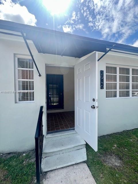 Foto del edificio - 2946 SW 1st St