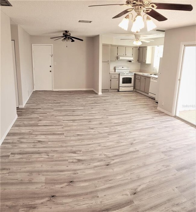 Foto del edificio - 2707 41st Ave S