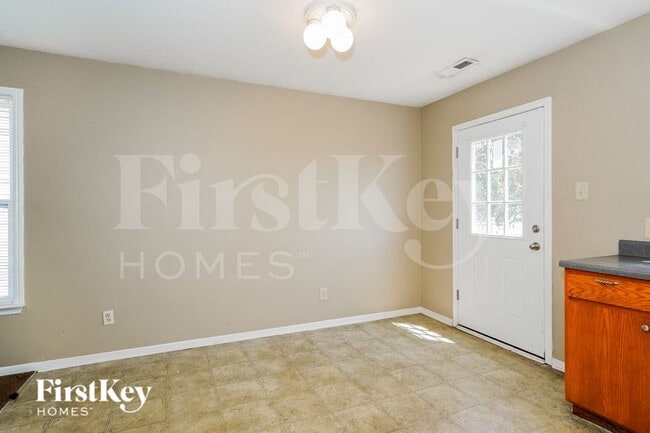 Foto del edificio - 7719 Brandenburg Way