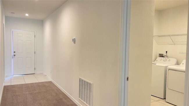 Building Photo - 3959 Fescue St
