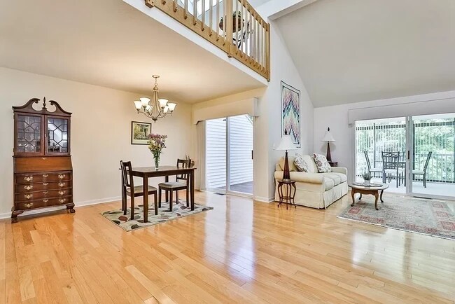 Building Photo - 148 Westview Dr