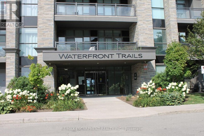 Photo du bâtiment - 35 Southshore Cres