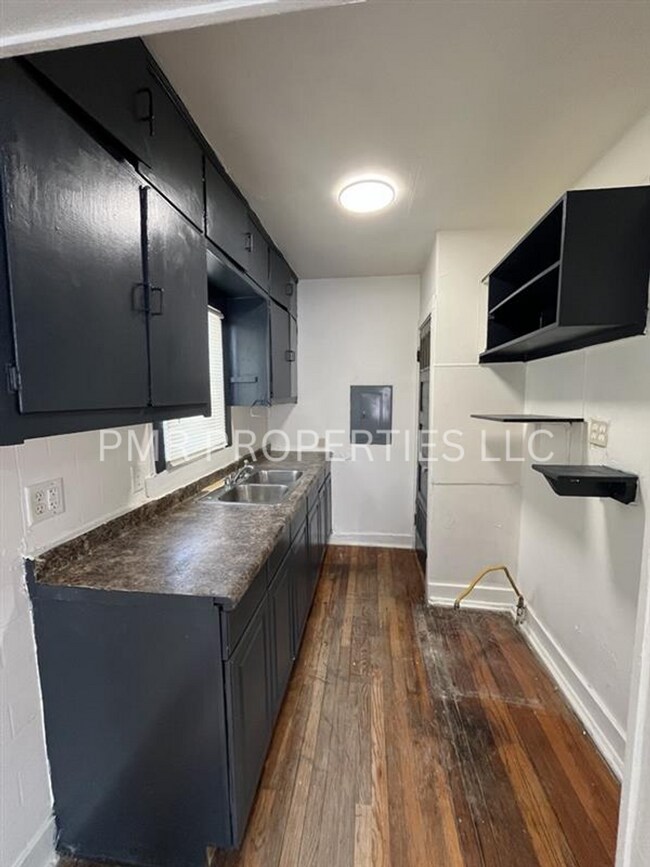 Foto del edificio - 1 Bedroom /1 Bathroom- House