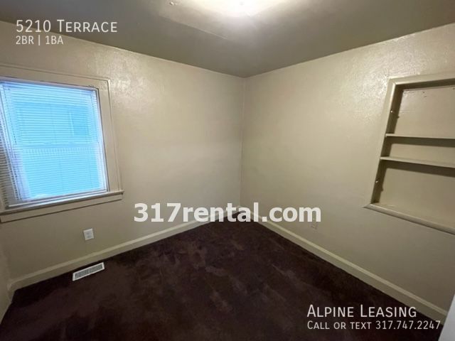 Building Photo - New Rehab Great location!