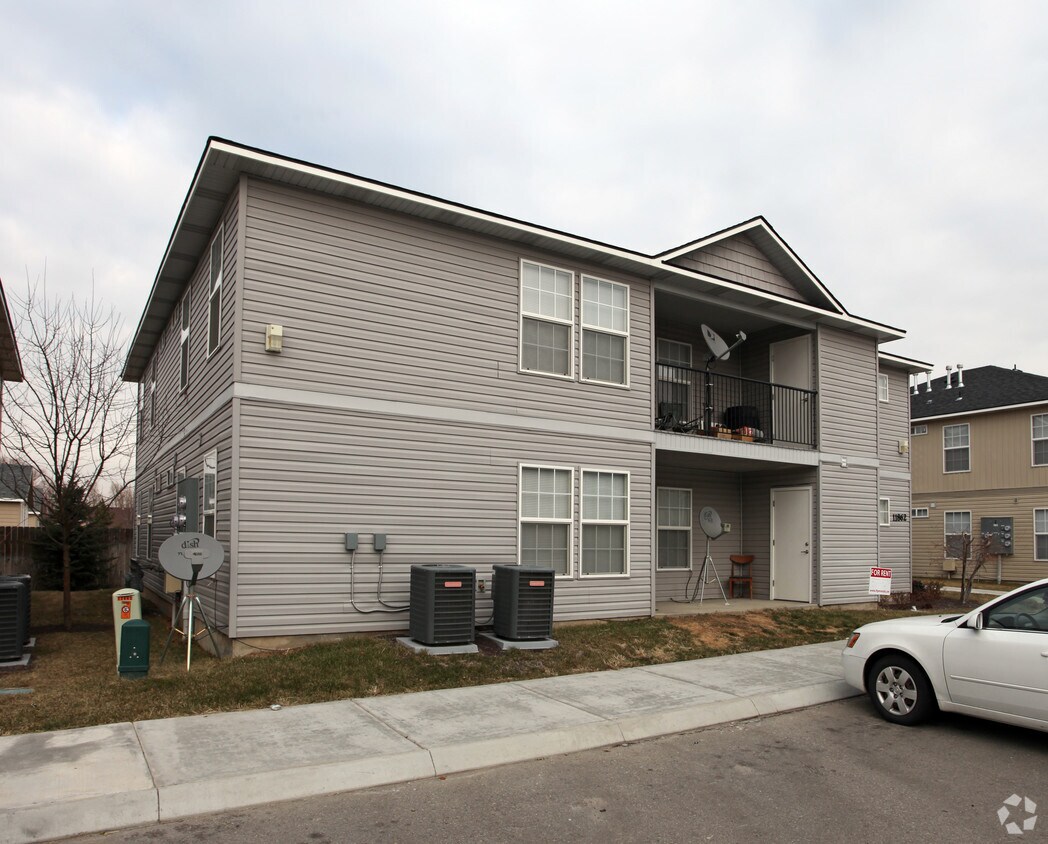 Foto del edificio - 11862 Cloverbrook