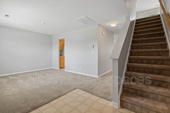 Building Photo - 5787 Dove Point Dr SW
