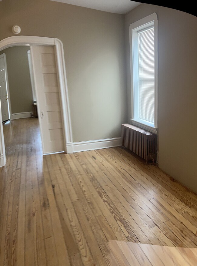 Foto del edificio - 5600 Columbia Ave