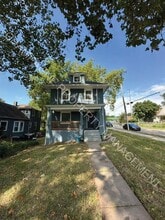 Building Photo - 4100 Forest Ave