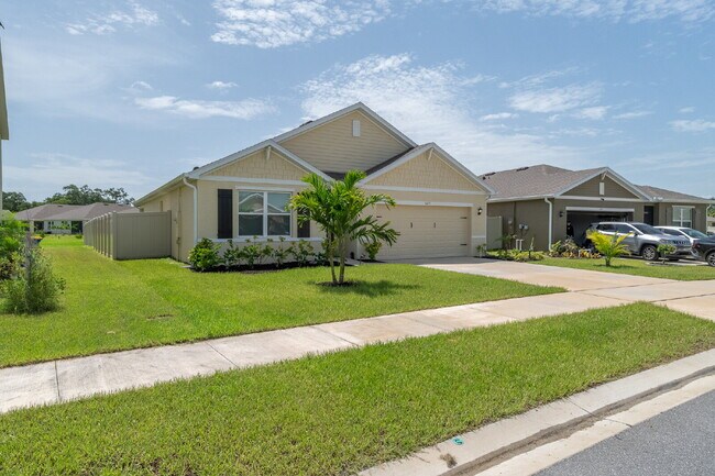 Foto del edificio - 4BR/2BA home located in Harvest Landing