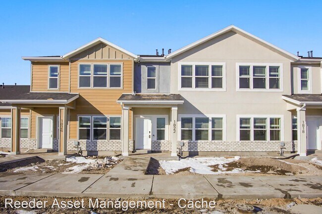 Foto del edificio - 3 br, 2.5 bath House - 1826 South 1120 West