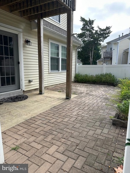 Building Photo - 1191 Tristram Cir