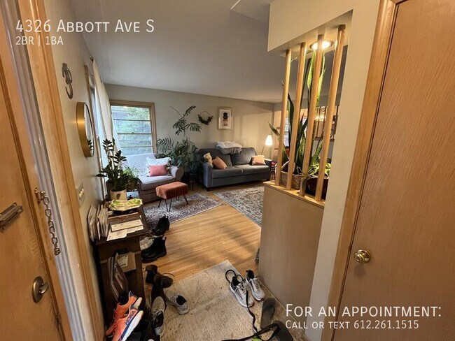 Building Photo - 4326 Abbott Ave S