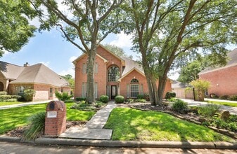 Building Photo - 13135 Rosewood Glen Dr