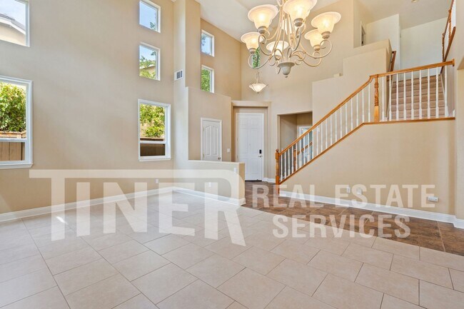 Foto del edificio - 1397 Haddington Dr