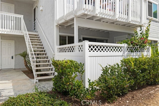 Building Photo - 20 Terrace Cir