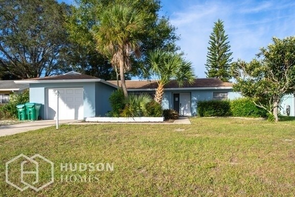 Primary Photo - 2525 Bramblewood Dr W