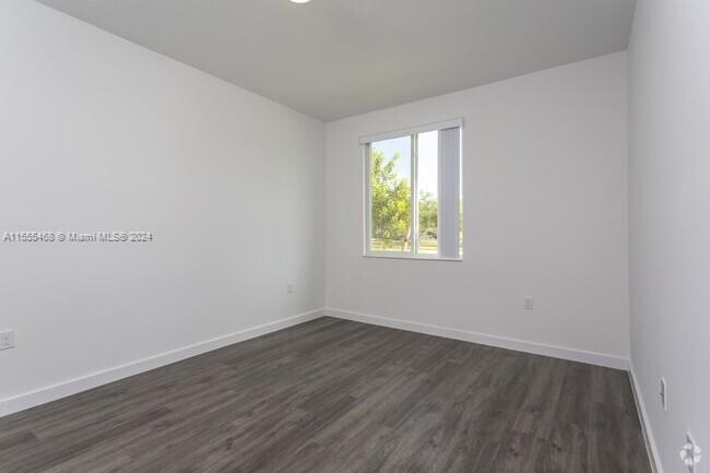 Building Photo - 14351 SW 264th Terrace
